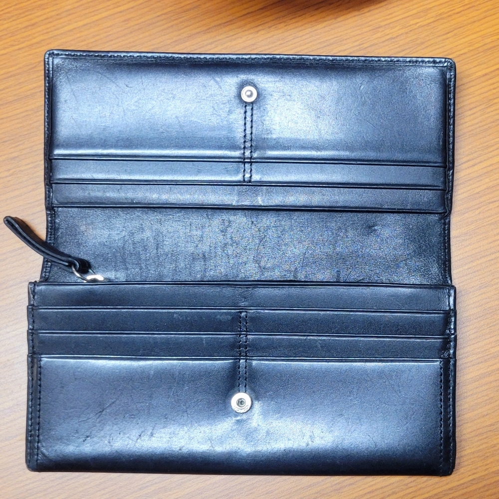 Coach Trifold Vintage Continental Wallet | EUC | black leather w/tan inside